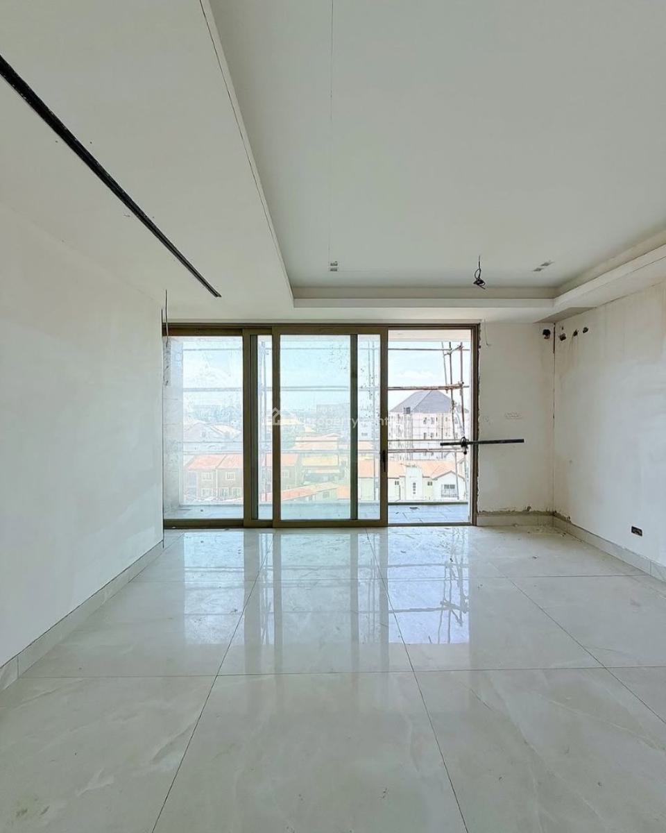 Luxury 4 Bedroom Maisonette, Lekki Phase 1, Lekki, Lagos, Flat / Apartment for Sale