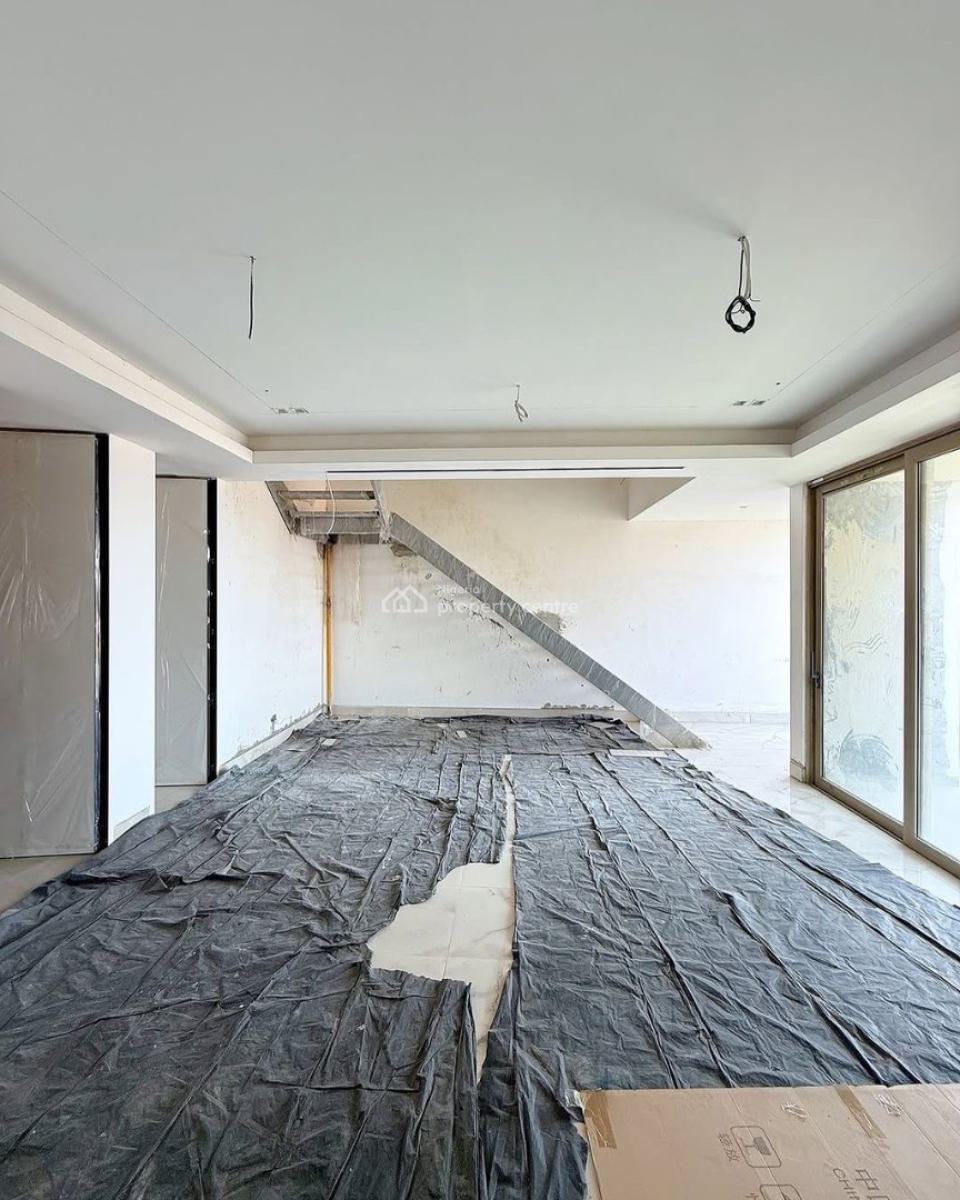 Luxury 4 Bedroom Maisonette, Lekki Phase 1, Lekki, Lagos, Flat / Apartment for Sale