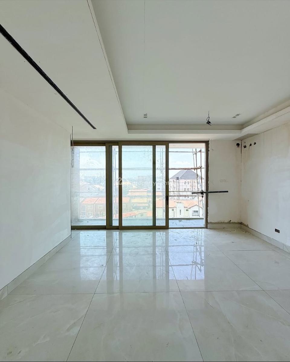 Luxury 4 Bedroom Maisonette, Lekki Phase 1, Lekki, Lagos, Flat / Apartment for Sale