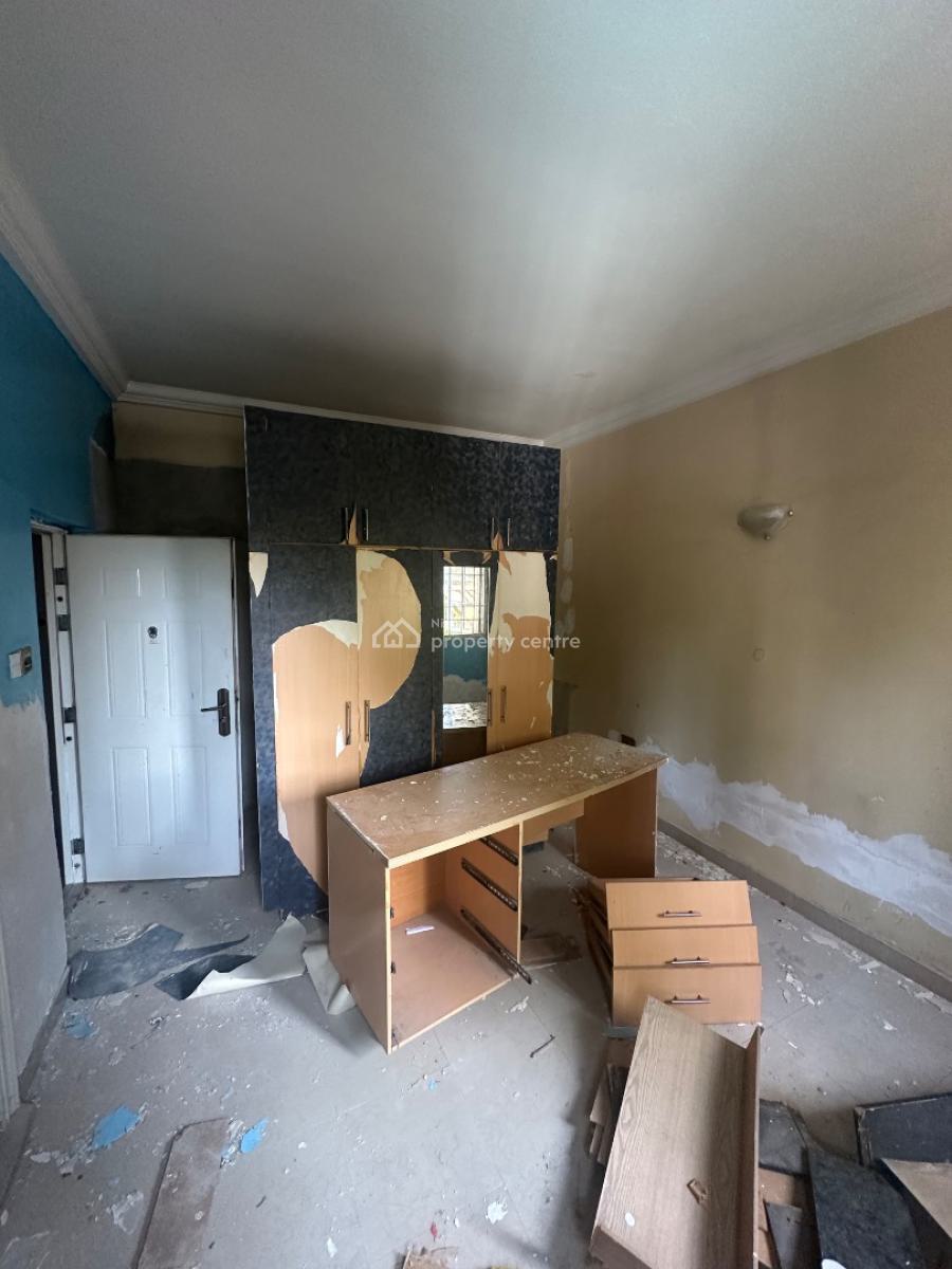 a Standard Room Self Contained Apartment Apartment in a Decent Location, Second Avenue, By H-medix, Gwarinpa, Abuja, Self Contain (single Rooms) for Rent