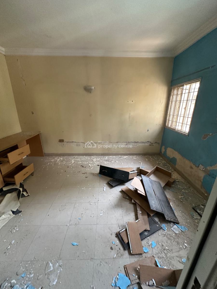 a Standard Room Self Contained Apartment Apartment in a Decent Location, Second Avenue, By H-medix, Gwarinpa, Abuja, Self Contain (single Rooms) for Rent