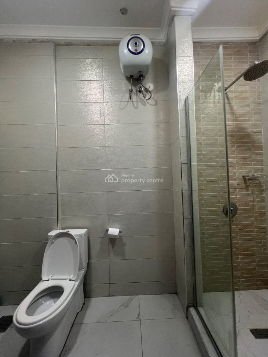 Luxurious 2 Bedroom Apartment, Perinwinkle Estate, Lekki, Lagos, Flat / Apartment for Rent