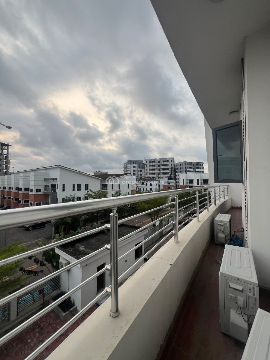 Luxurious 2 Bedroom Apartment, Perinwinkle Estate, Lekki, Lagos, Flat / Apartment for Rent