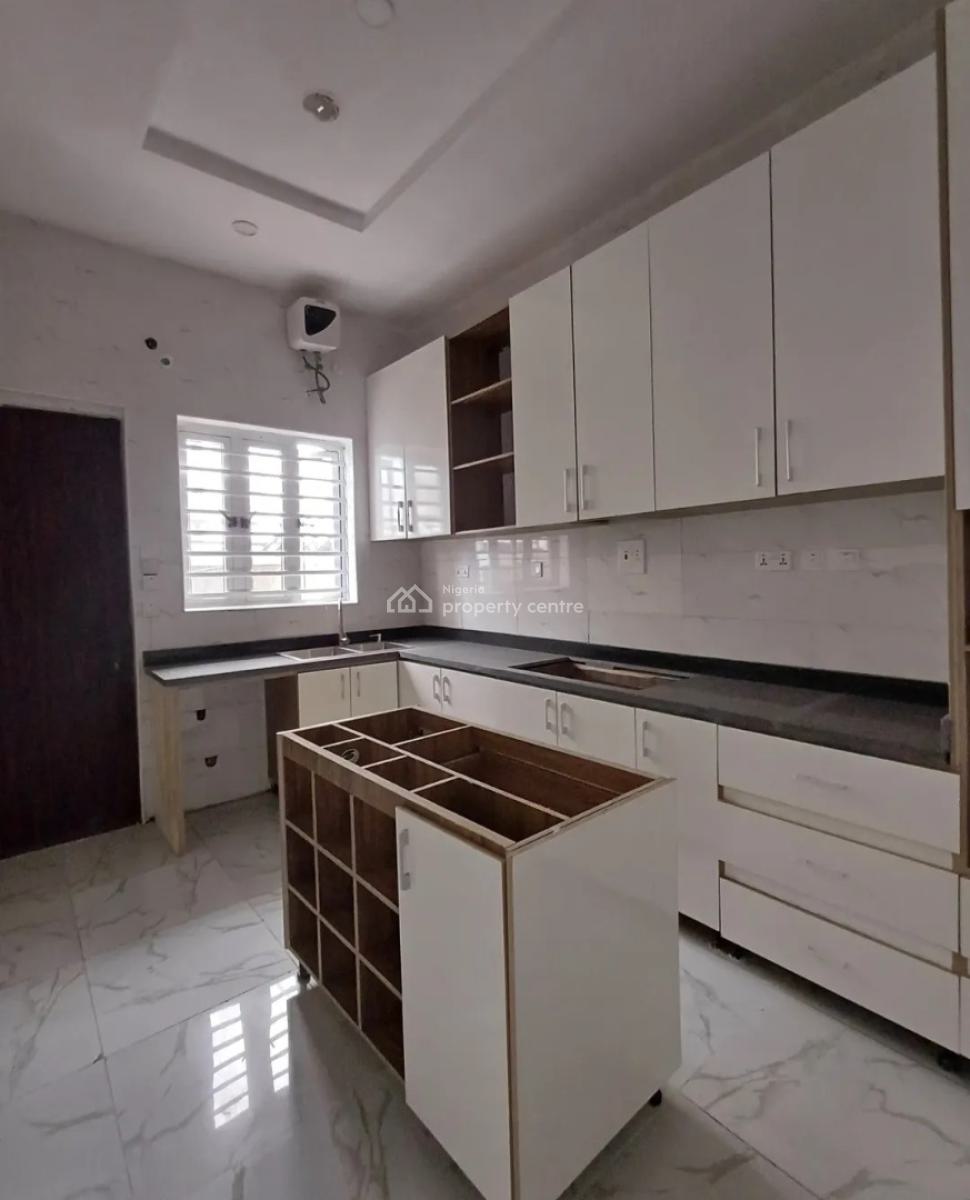 Well Finished Serviced 4 Bedroom Terrace with a Room Bq, Ikate Elegushi, Lekki, Lagos, Flat / Apartment for Rent