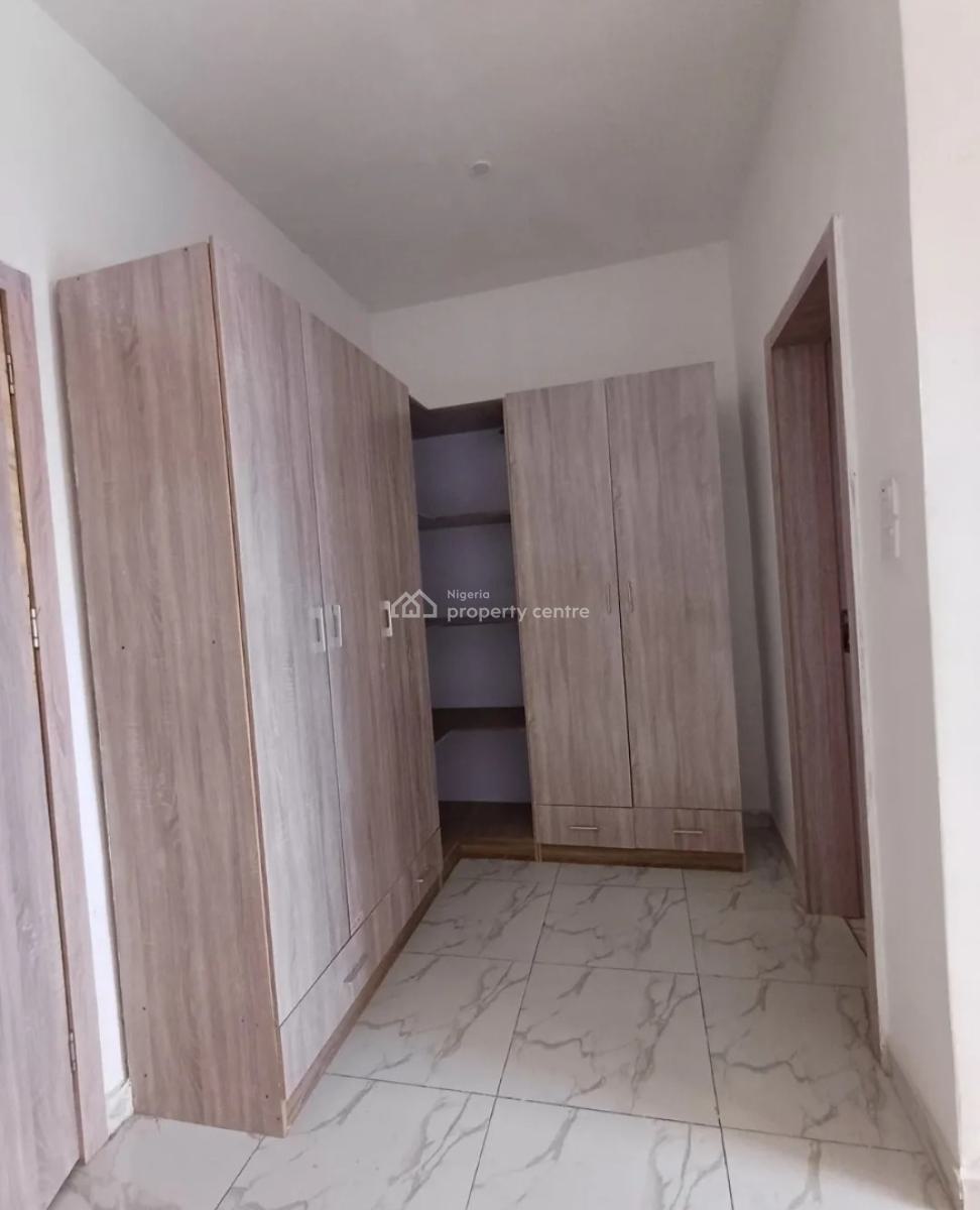 Well Finished Serviced 4 Bedroom Terrace with a Room Bq, Ikate Elegushi, Lekki, Lagos, Flat / Apartment for Rent