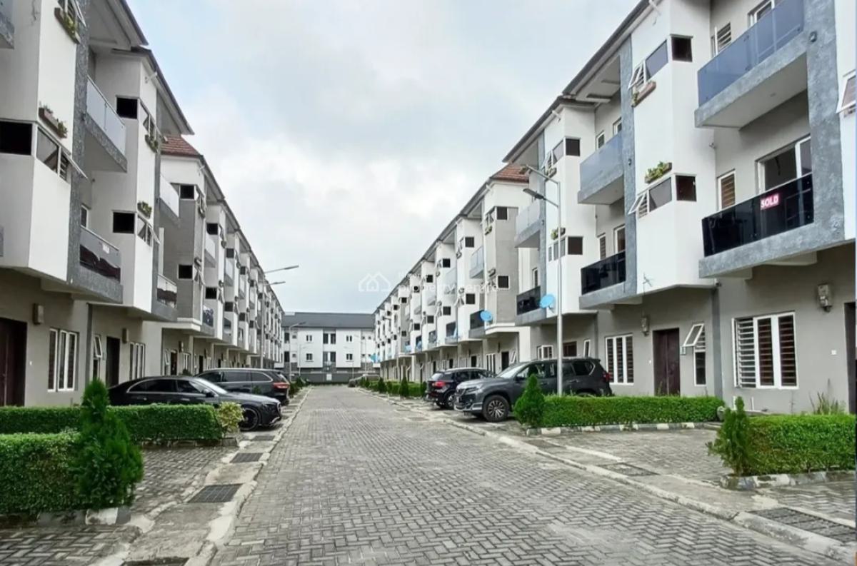 Well Finished Serviced 4 Bedroom Terrace with a Room Bq, Ikate Elegushi, Lekki, Lagos, Flat / Apartment for Rent