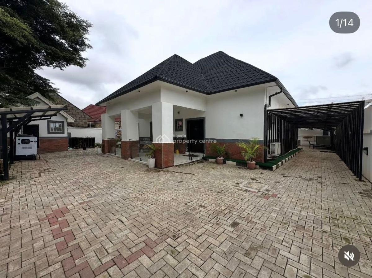 3 Beroom Bungalow with Swimming Pool, By Doliz Brown Estate, Gaduwa, Abuja, Detached Bungalow for Sale