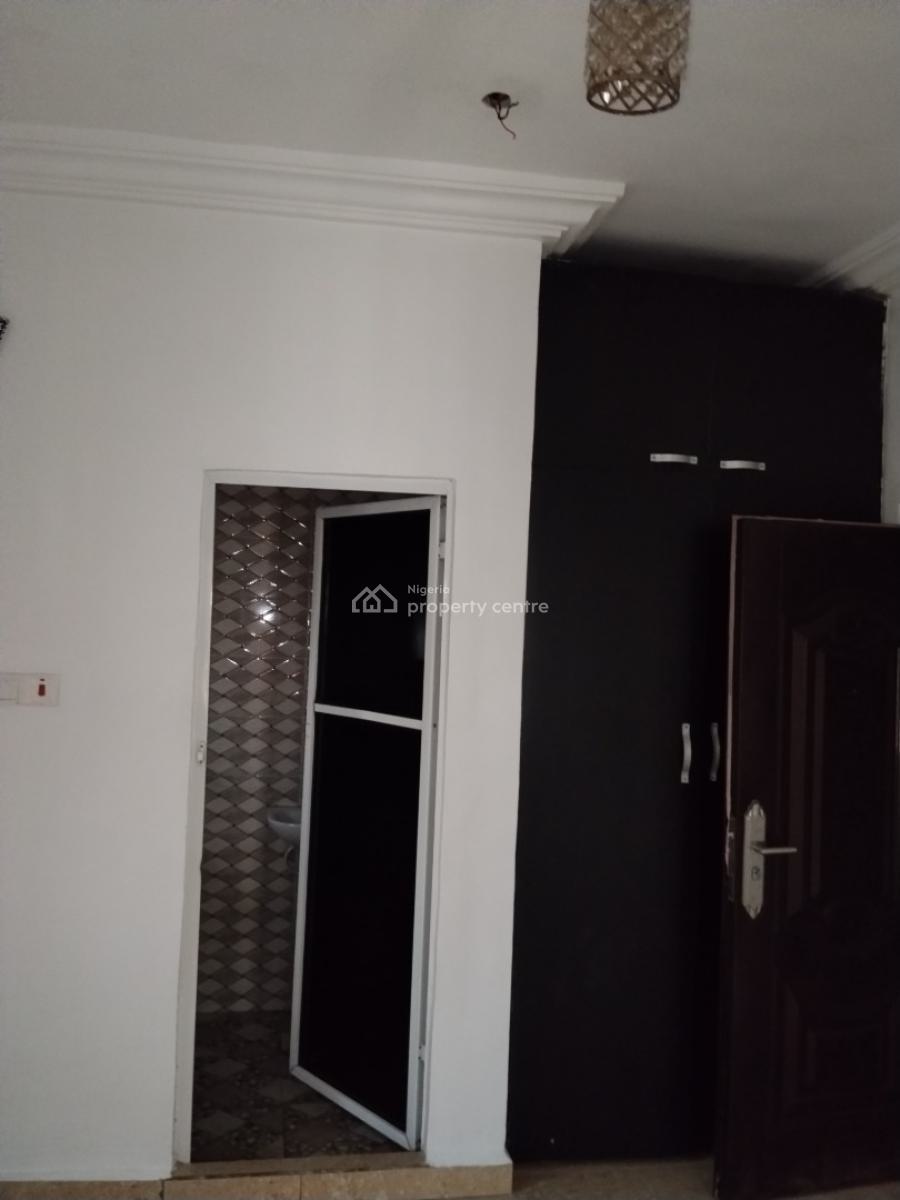 2 Bedroom Flat, Eneka Road, Rukpokwu, Port Harcourt, Rivers, Flat / Apartment for Rent