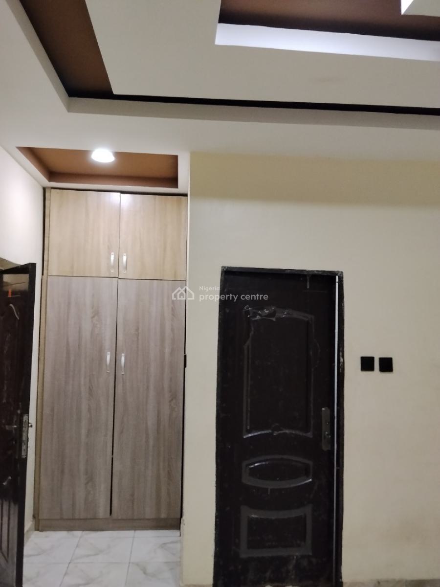 2 Bedroom Flat, Obirikwerre Flyover, Rumuosi, Port Harcourt, Rivers, Flat / Apartment for Rent