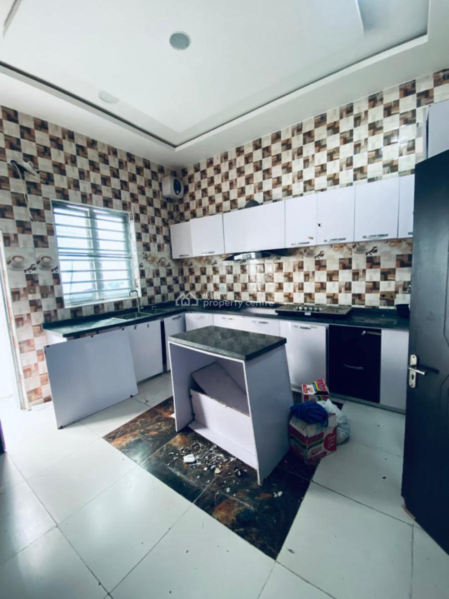 Vibes of Freshness in a Single Room Shared Apartment, Orchid Road, Lekki, Lagos, House for Rent