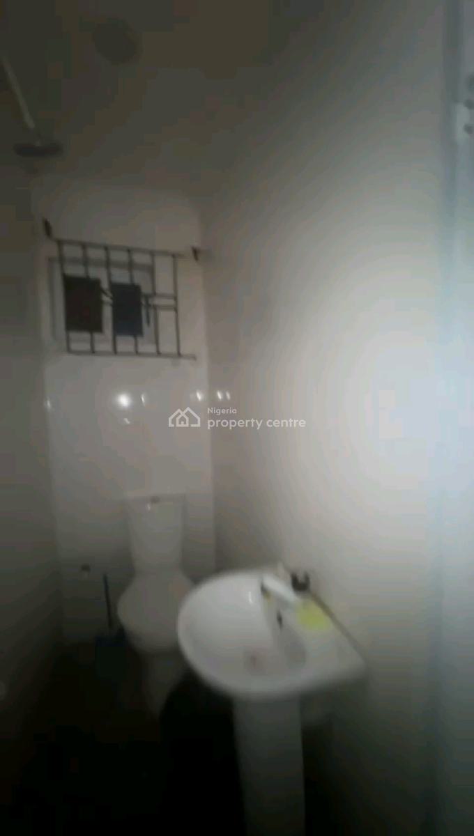 a Standard Room Self Contain Apartment, Ososa Street, Off Bariga Road, Bariga, Shomolu, Lagos, Self Contain (single Rooms) for Rent