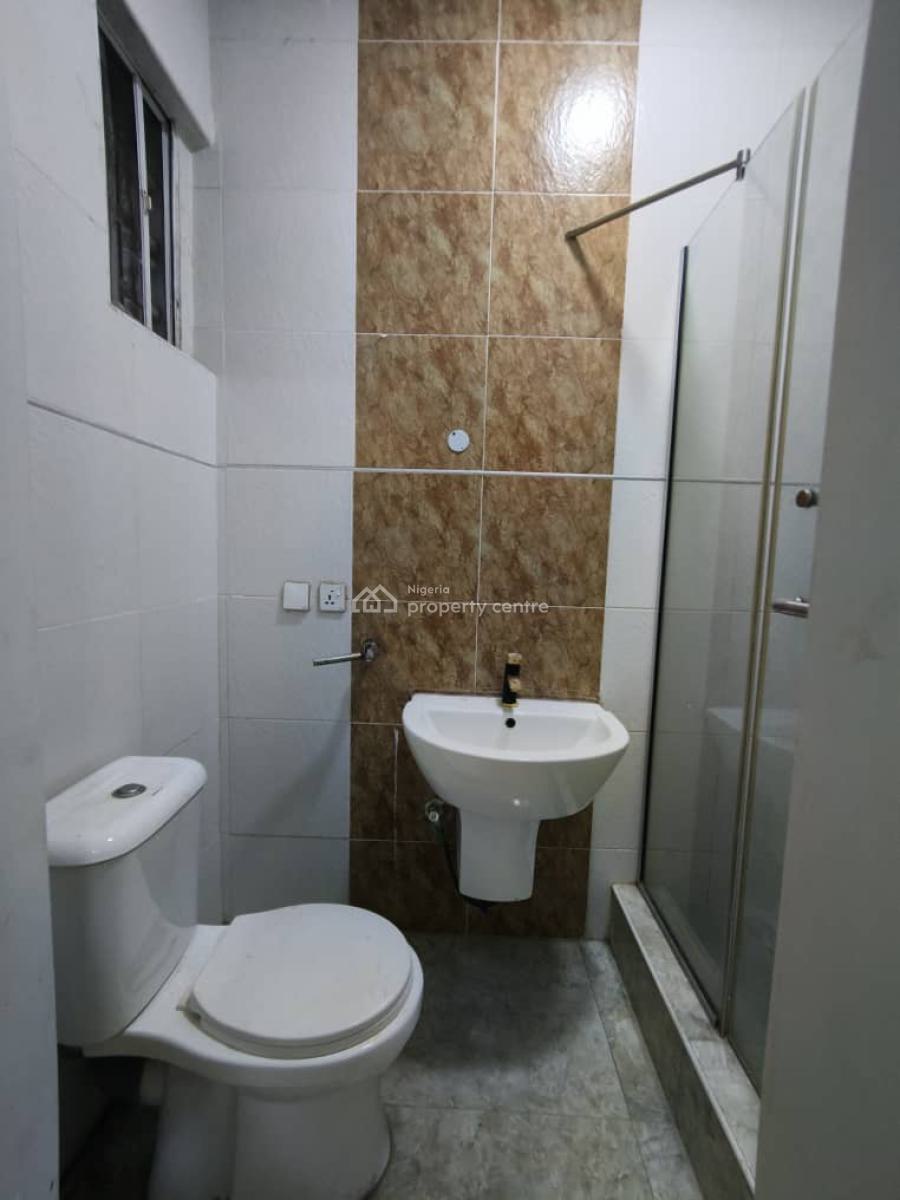 Lovely 5bedroom Semi Detached Duplex + Bq in a Serene Location, Chevron Drive , Lekki, Lagos, Lekki, Lagos, Semi-detached Duplex for Rent