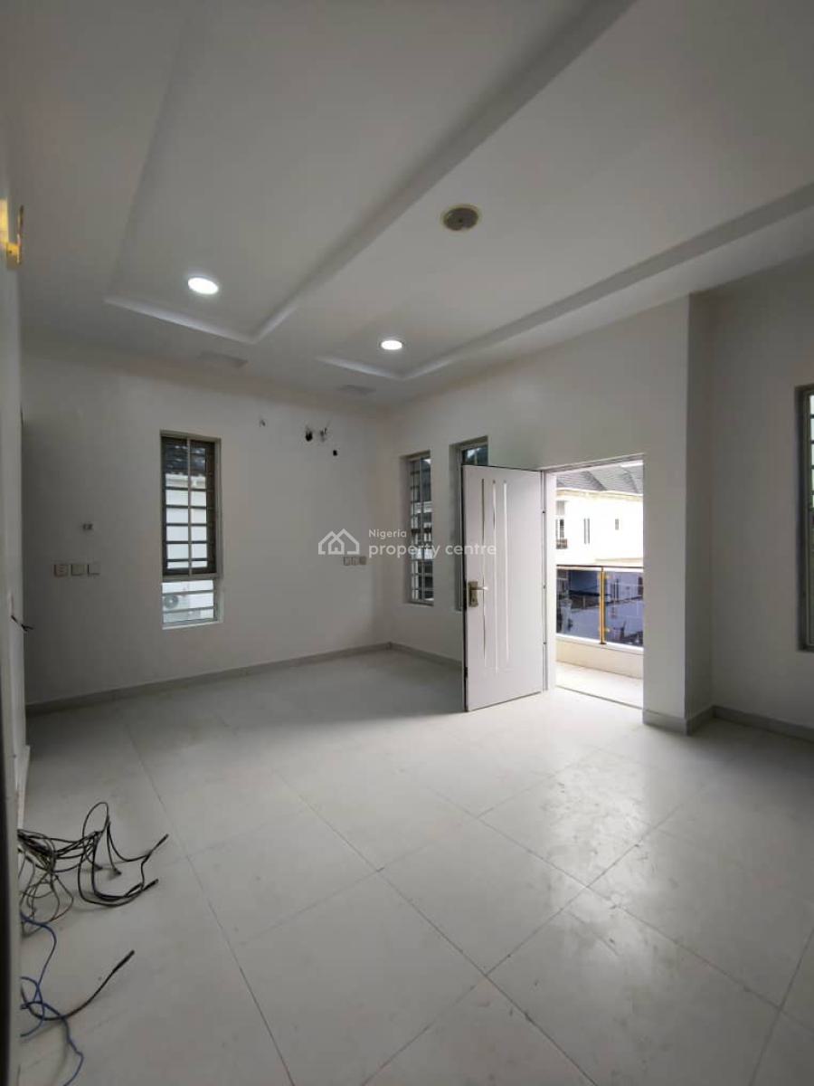 Lovely 5bedroom Semi Detached Duplex + Bq in a Serene Location, Chevron Drive , Lekki, Lagos, Lekki, Lagos, Semi-detached Duplex for Rent