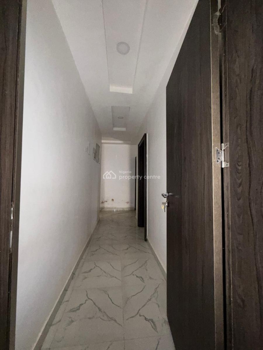 Standard 3 Bedroom Flat (1st & Ground Floor) Available, Jahi, Abuja, Flat / Apartment for Sale