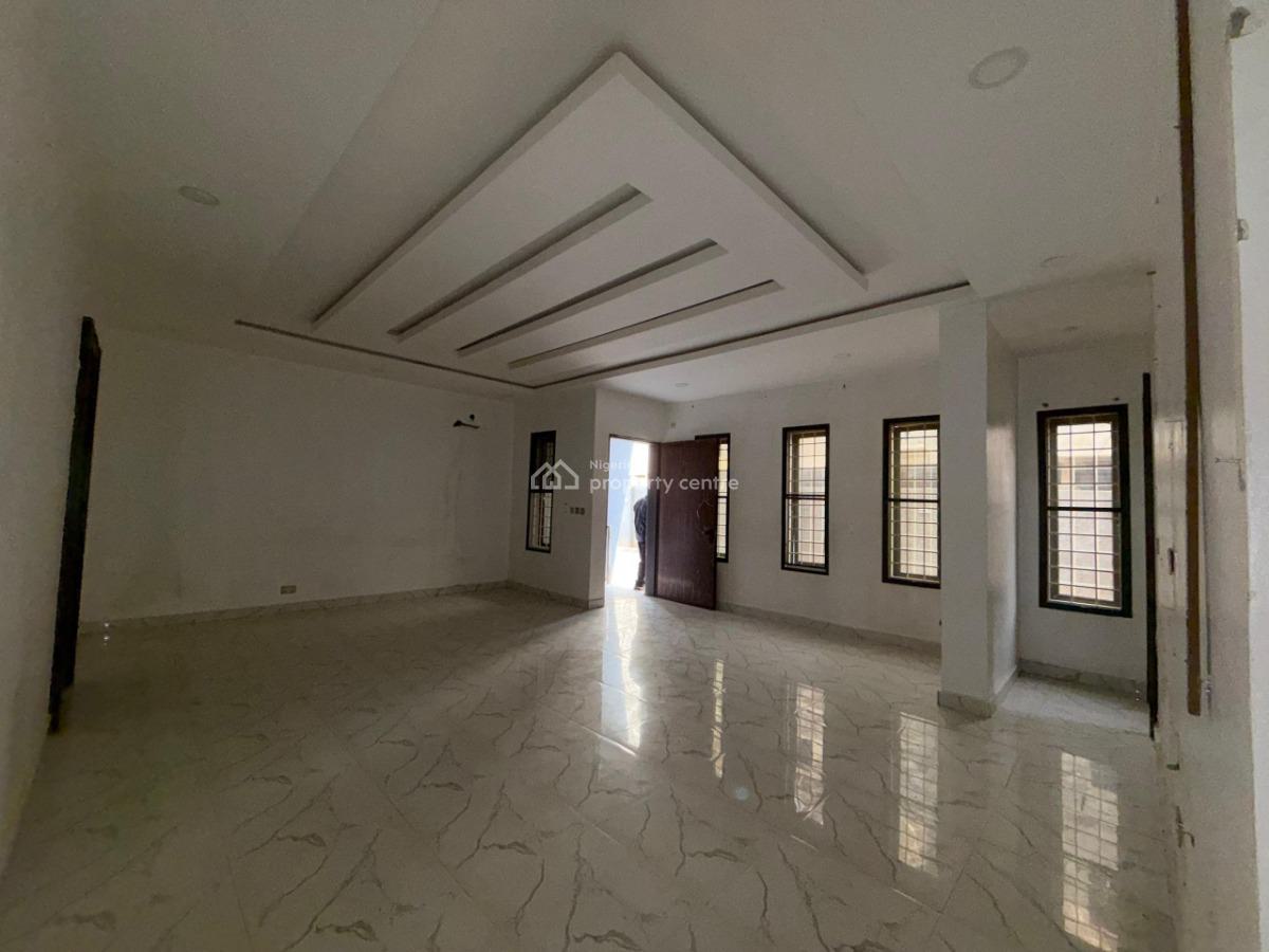 Standard 3 Bedroom Flat (1st & Ground Floor) Available, Jahi, Abuja, Flat / Apartment for Sale