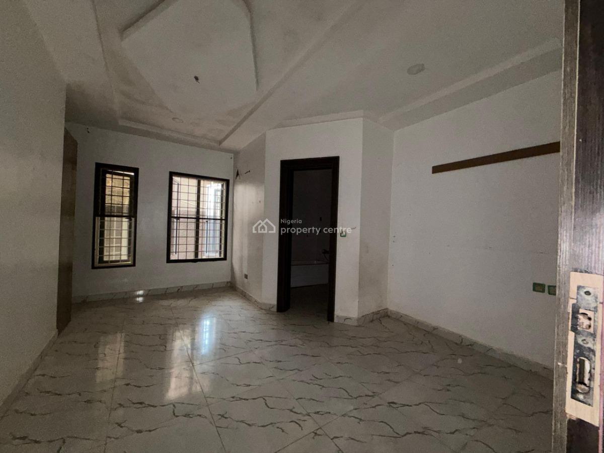 Standard 3 Bedroom Flat (1st & Ground Floor) Available, Jahi, Abuja, Flat / Apartment for Sale