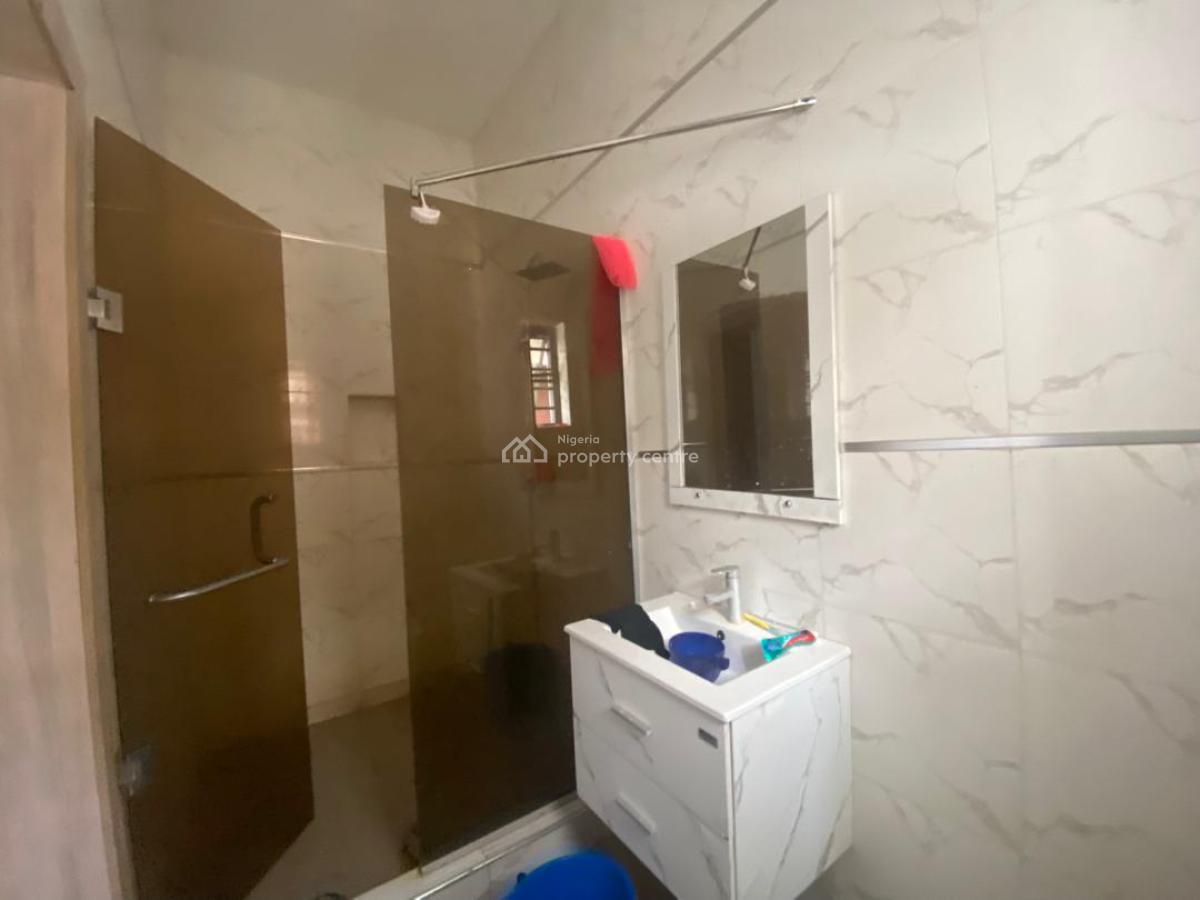 3 Bedroom Terraced Duplex, Ikota Villa Estate, Ikota, Lekki, Lagos, Terraced Duplex for Rent