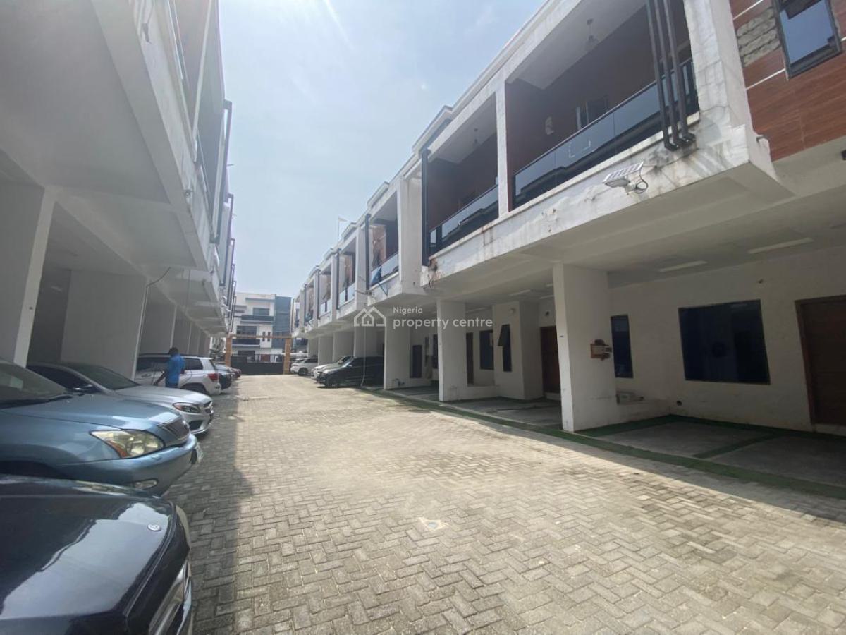 4 Bedroom Terraced Duplex, Ikota Villa Estate, Ikota, Lekki, Lagos, Terraced Duplex for Sale