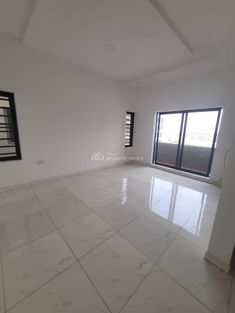 3 Bedrooms Penthouse with Swimming Pool, Lekki Phase 1, Lekki, Lagos, Flat / Apartment for Rent