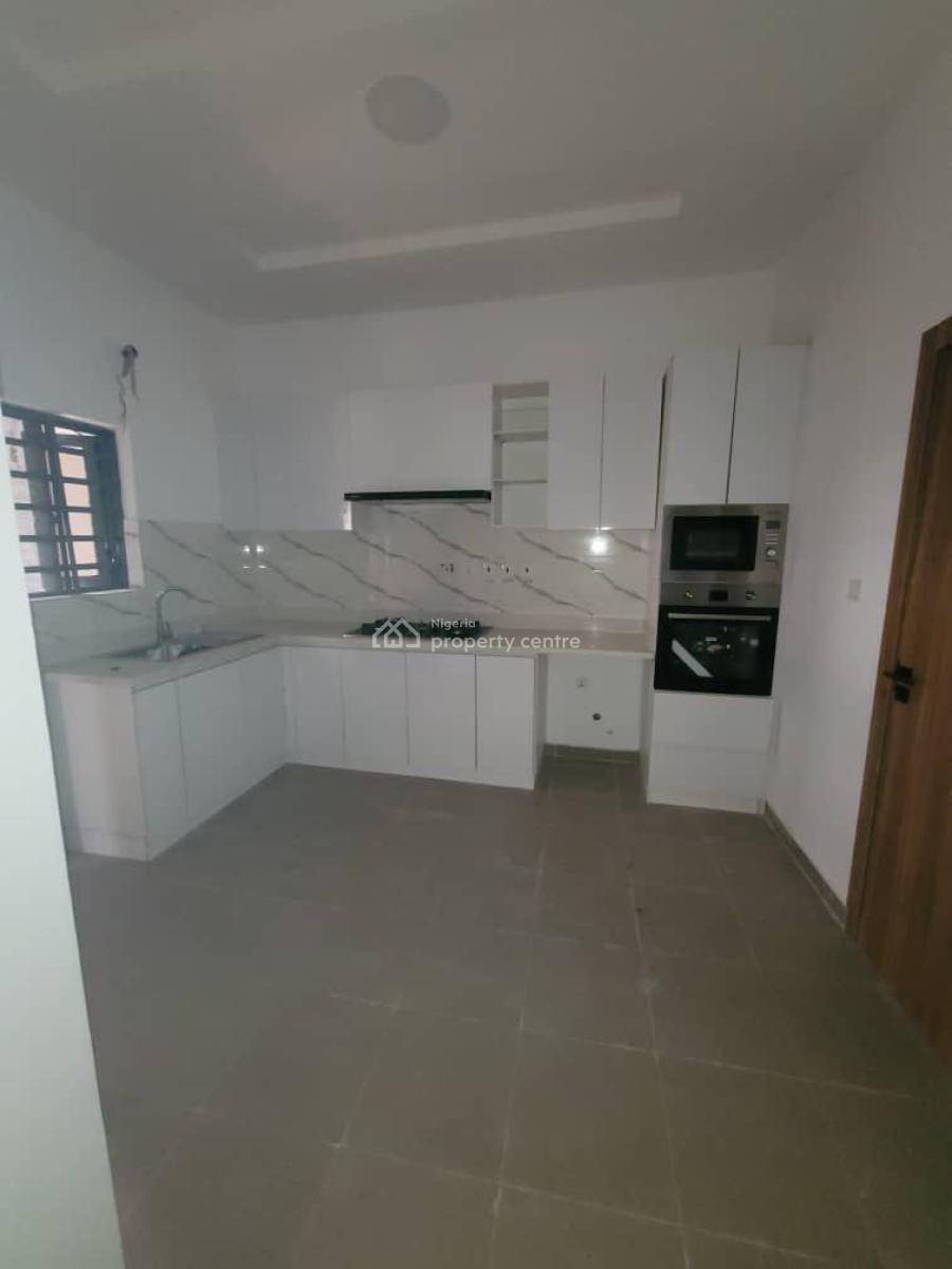 Well Built 2 Bedroom Apartment with Elevator, Off Freedom Way, Lekki Phase 1, Lekki, Lagos, Flat / Apartment for Rent
