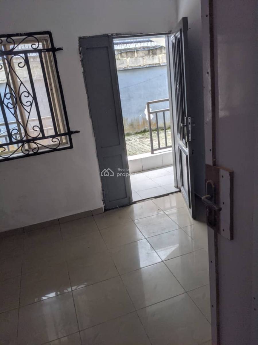 Spacious Parlor Space, Greenville, Badore, Ajah, Lagos, Self Contain (single Rooms) for Rent