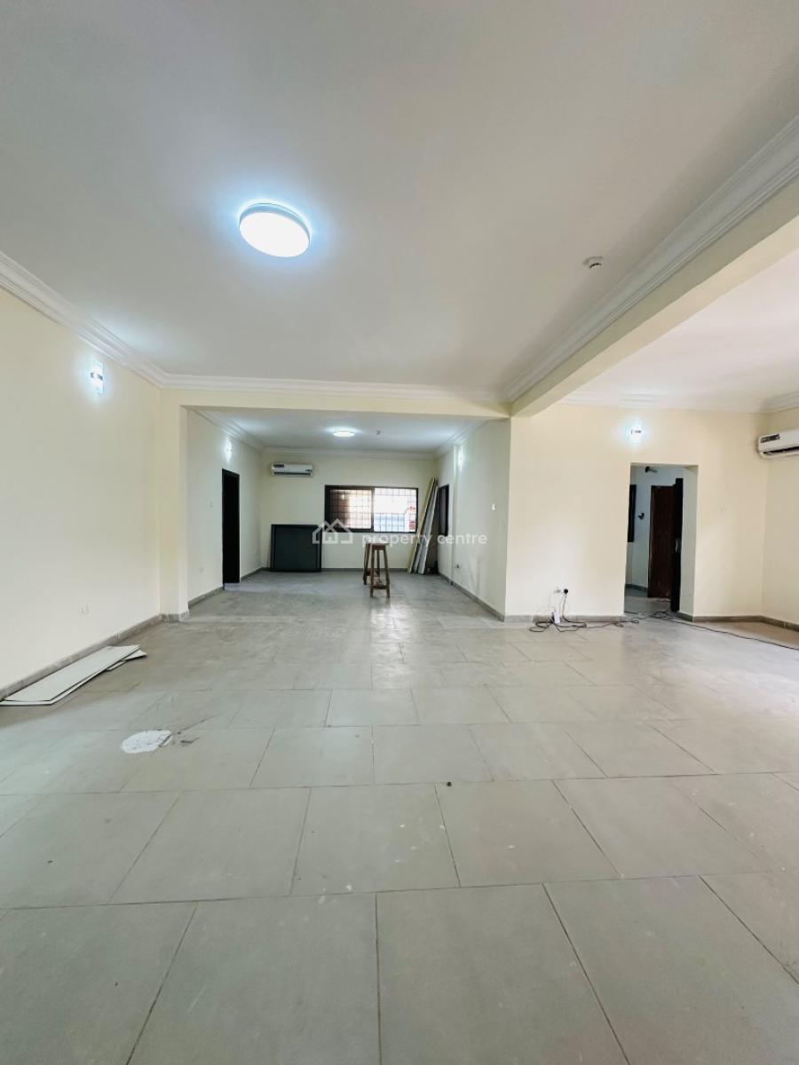 Elegantly Built 3 Bedroom Apartment with Bq, Pool, Gym and Elevator, Lekki Phase 1, Lekki, Lagos, Flat / Apartment for Rent