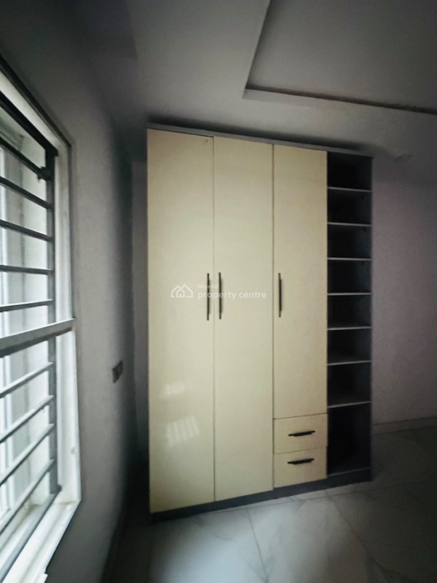 Newly Built 2 Bedroom Apartment with Bq, Pool, Gym & Elevator, Lekki Phase 1, Lekki, Lagos, Flat / Apartment for Rent