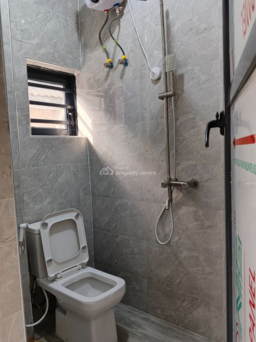 Brand New Luxury 2 Bedroom Flat, Mobil Road, Ilaje, Ajah, Lagos, Flat / Apartment for Rent
