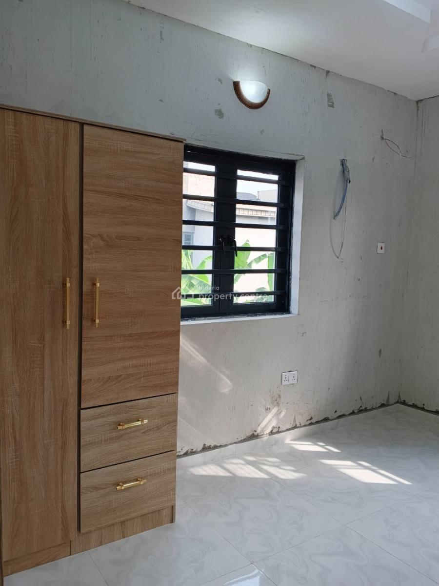 Brand New Luxury 2 Bedroom Flat, Mobil Road, Ilaje, Ajah, Lagos, Flat / Apartment for Rent