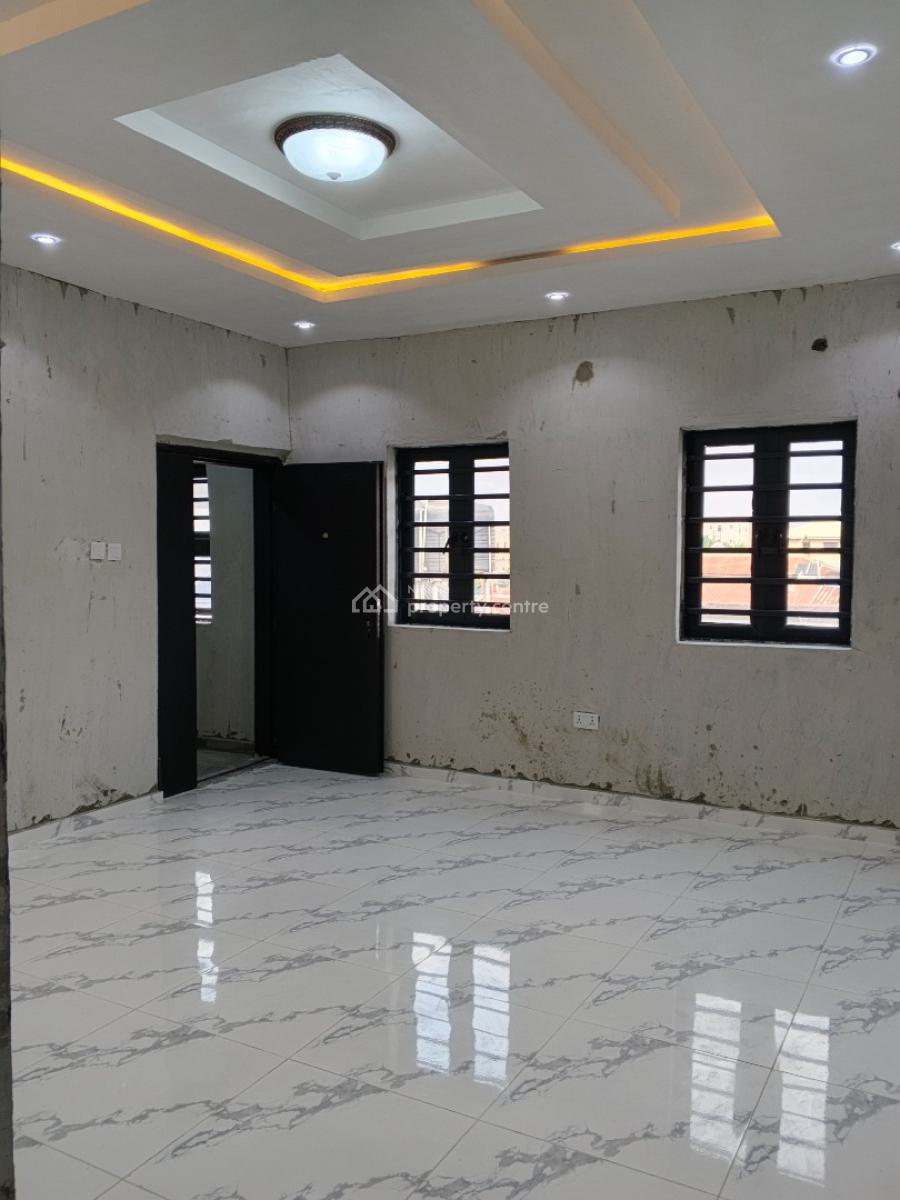 Brand New Luxury 2 Bedroom Flat, Mobil Road, Ilaje, Ajah, Lagos, Flat / Apartment for Rent