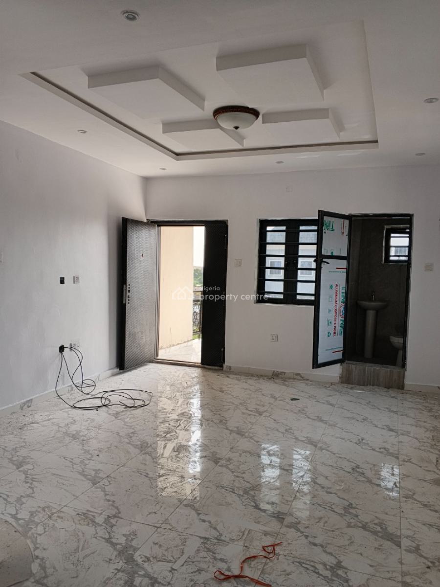 Brand New Luxury 2 Bedroom Flat, Mobil Road, Ilaje, Ajah, Lagos, Flat / Apartment for Rent