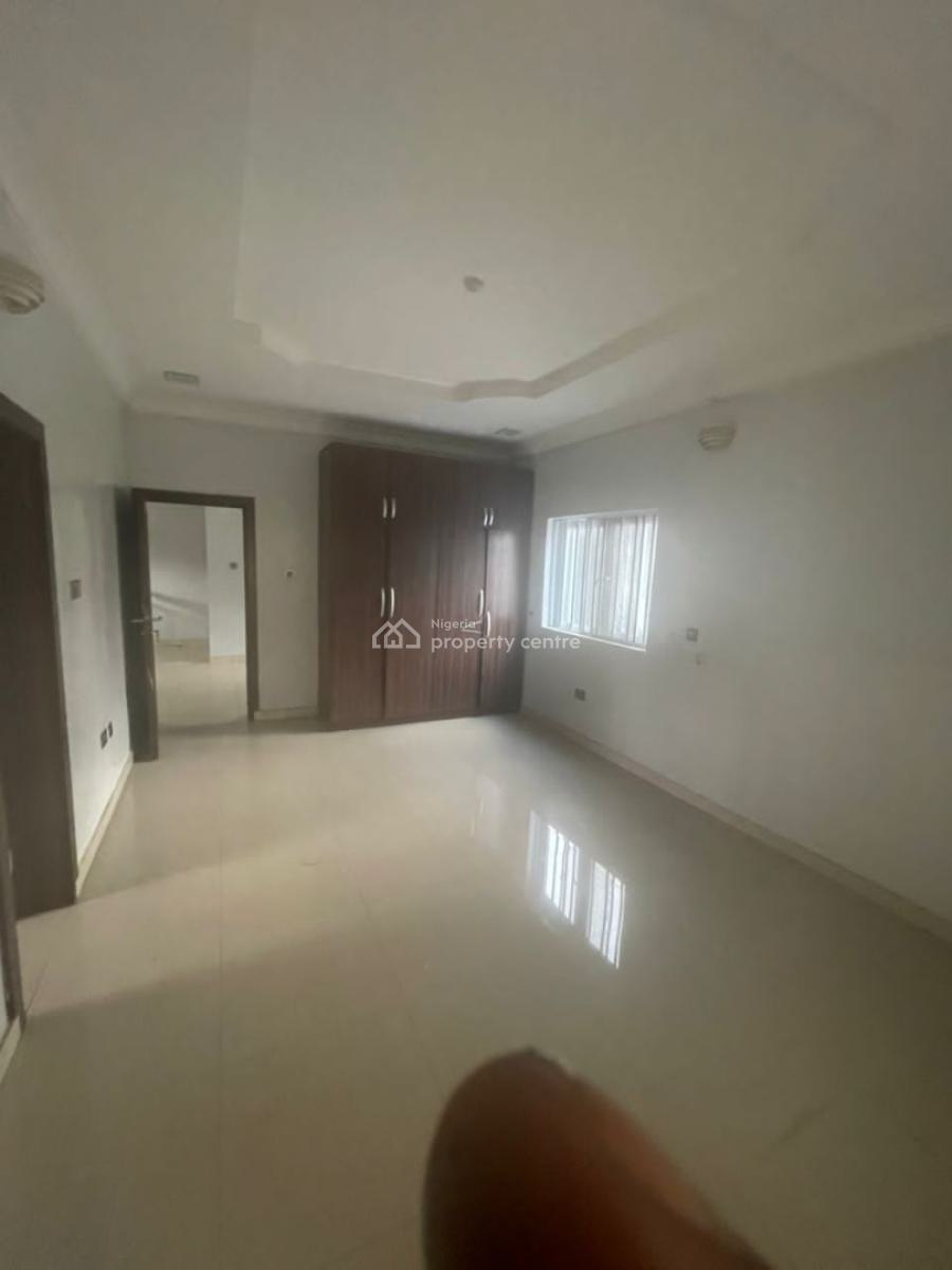 4 Bedroom, Gra Phase 2, Magodo, Lagos, Semi-detached Duplex for Rent