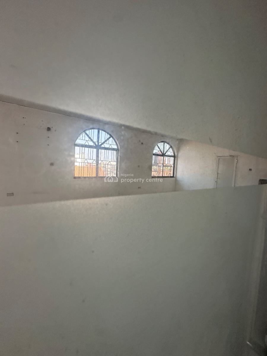 Serene Shop Space, Agungi, Lekki, Lagos, Commercial Property for Rent