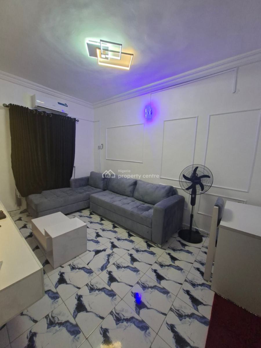 Fully Furnished Mini Flat on The 1st Floor, Balogun Street, Shomolu, Lagos, Mini Flat (room and Parlour) for Rent