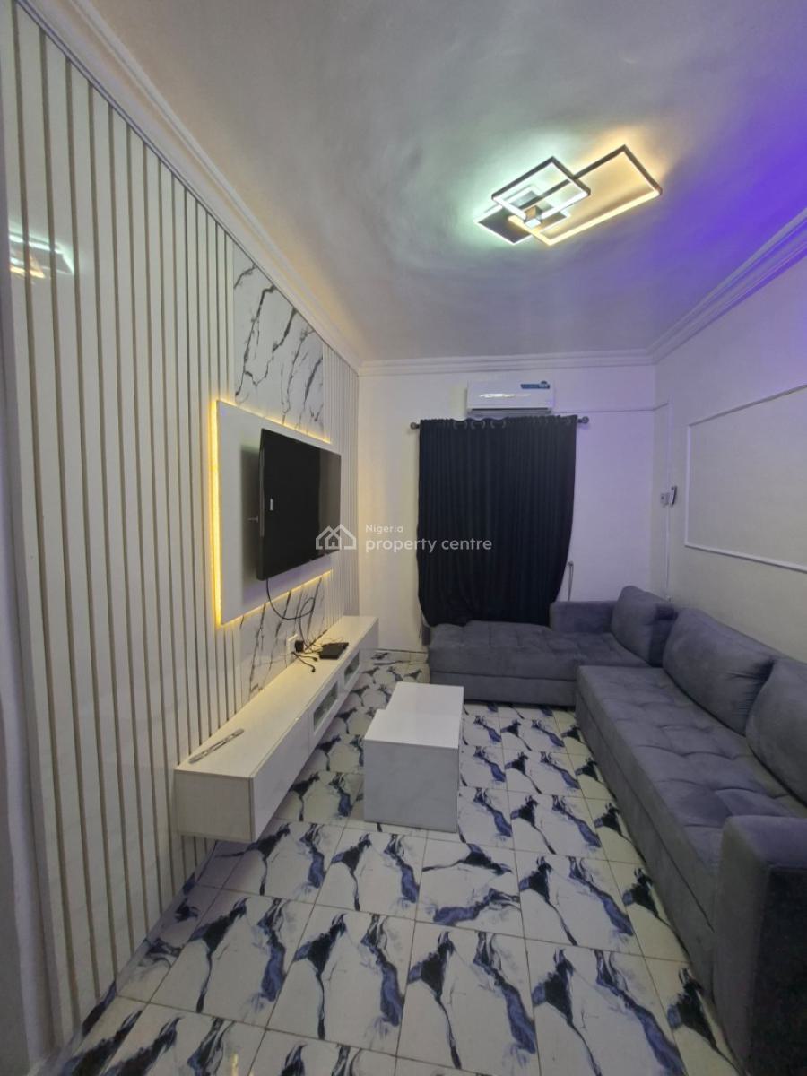 Fully Furnished Mini Flat on The 1st Floor, Balogun Street, Shomolu, Lagos, Mini Flat (room and Parlour) for Rent