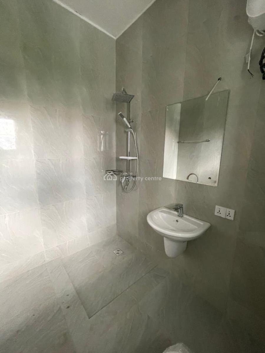 Beautiful and Spacious Home with Great Ambiance, Lekki Phase1, Lekki, Lagos, Semi-detached Duplex for Sale