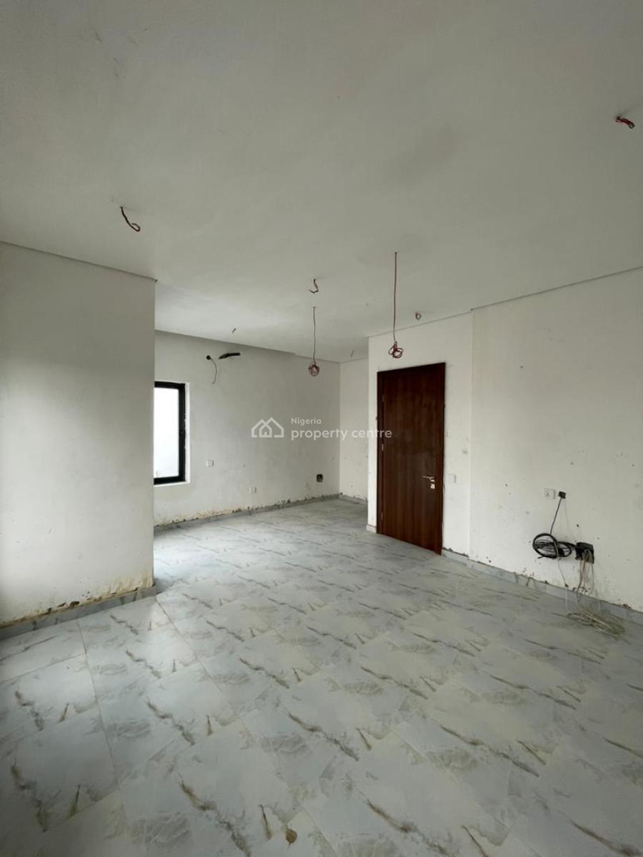 Beautiful and Spacious Home with Great Ambiance, Lekki Phase1, Lekki, Lagos, Semi-detached Duplex for Sale