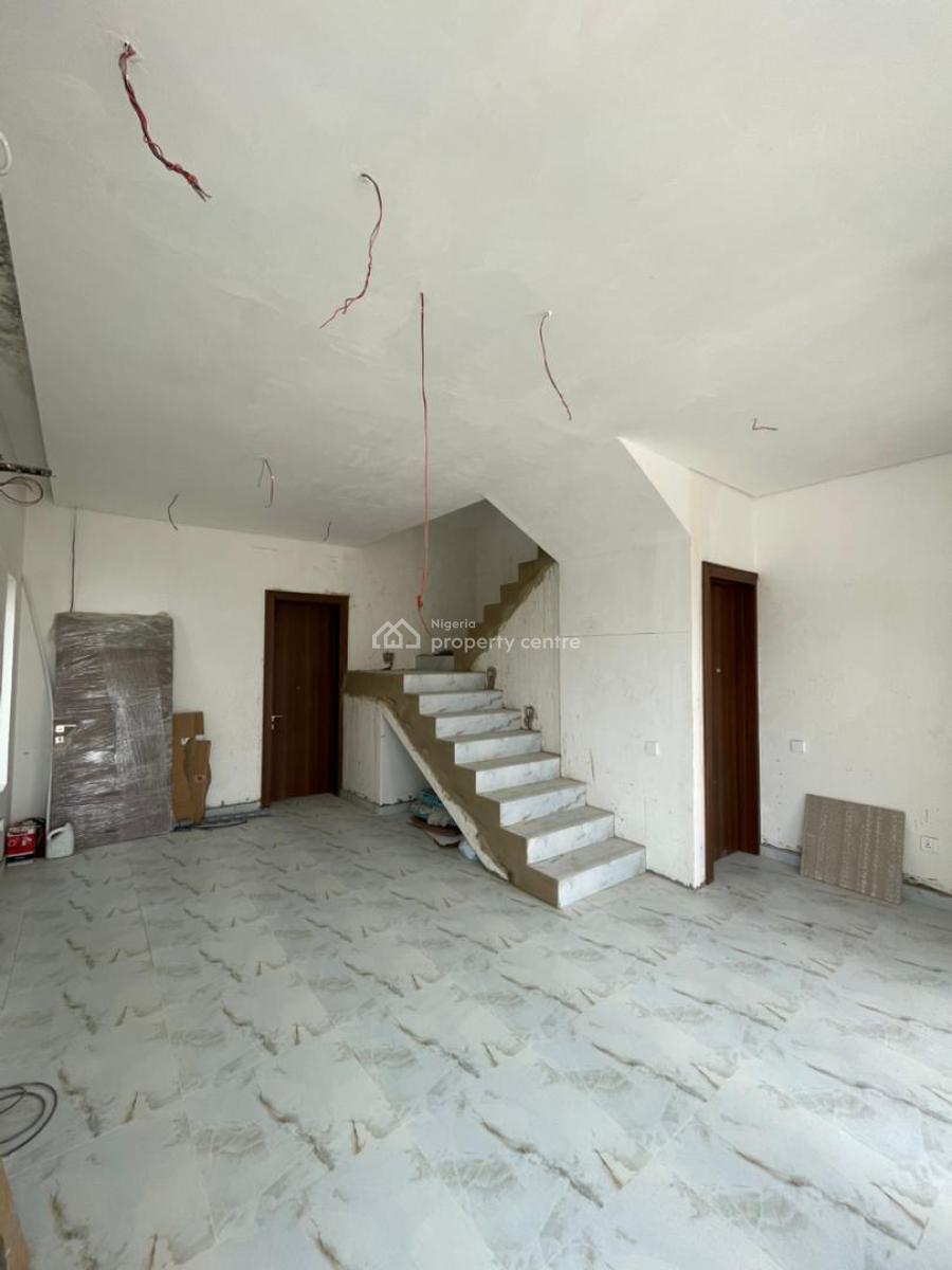 Beautiful and Spacious Home with Great Ambiance, Lekki Phase1, Lekki, Lagos, Semi-detached Duplex for Sale