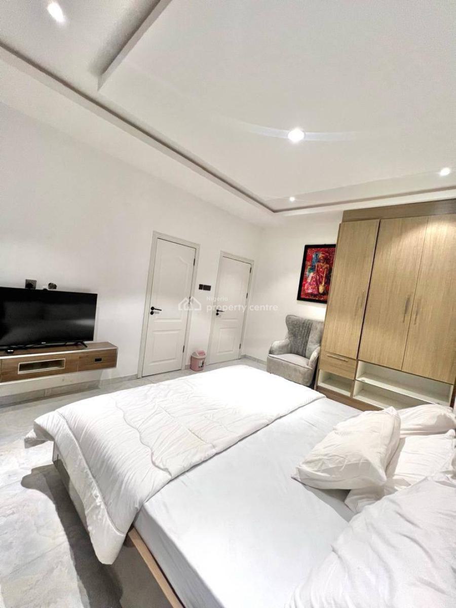 Our Spacious Three Bedroom Apartment with City View Balcony, Dining, Lekki Phase 1, Lekki, Lagos, Flat / Apartment Short Let