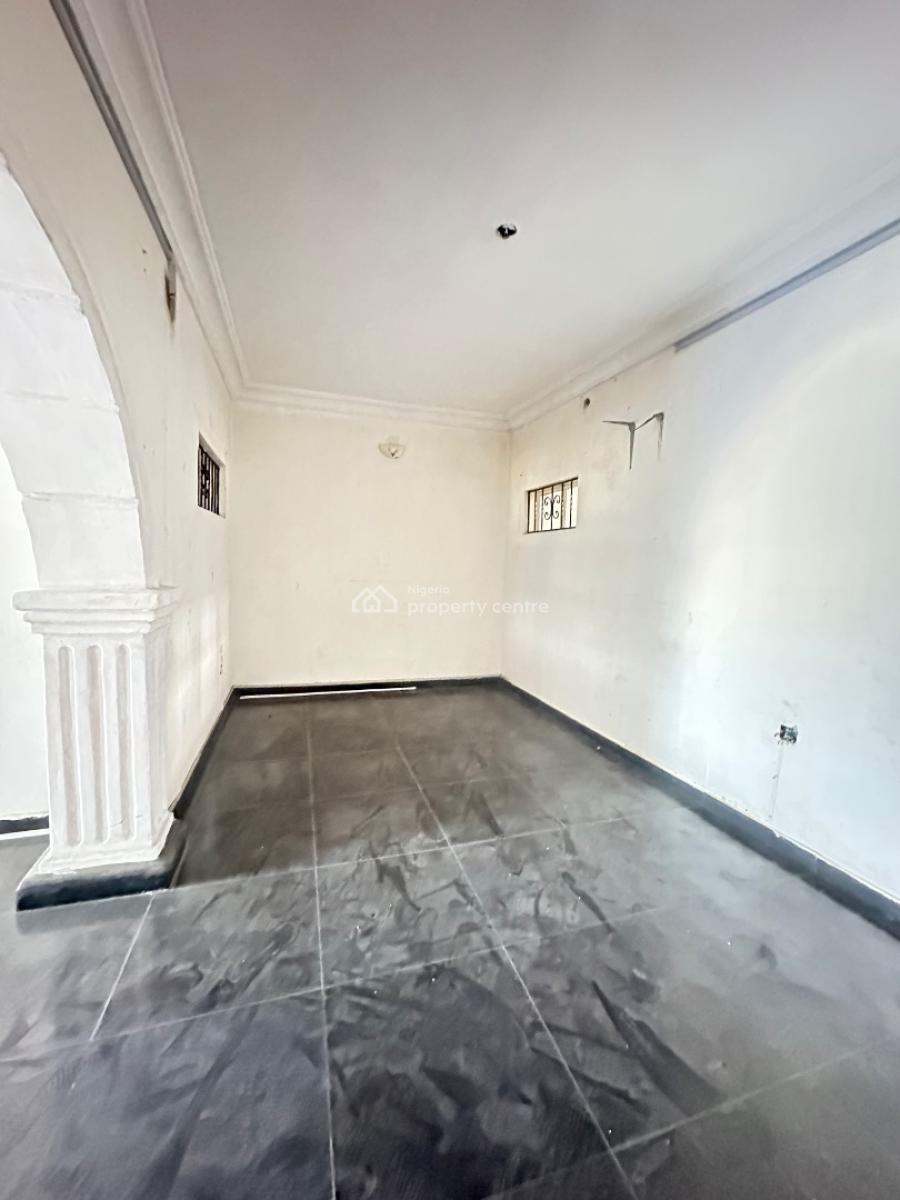 Massive 3 Bedroom Flat, Ikota, Lekki, Lagos, Flat / Apartment for Rent