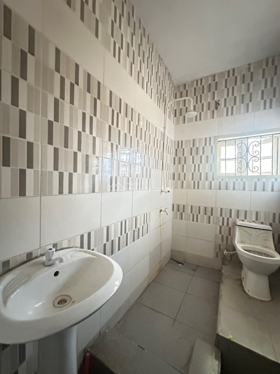 Massive 3 Bedroom Flat, Ikota, Lekki, Lagos, Flat / Apartment for Rent