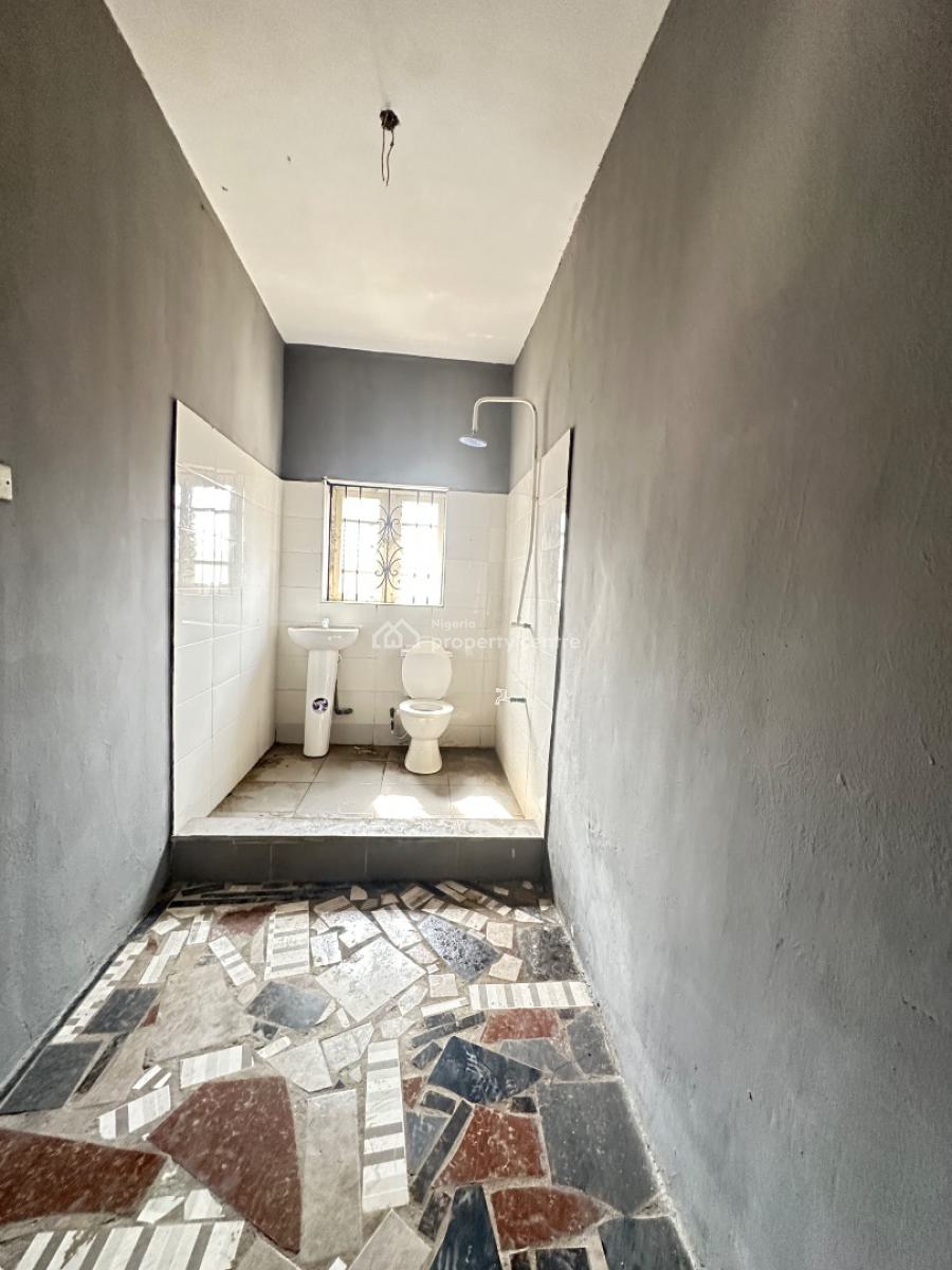 Massive 3 Bedroom Flat, Ikota, Lekki, Lagos, Flat / Apartment for Rent