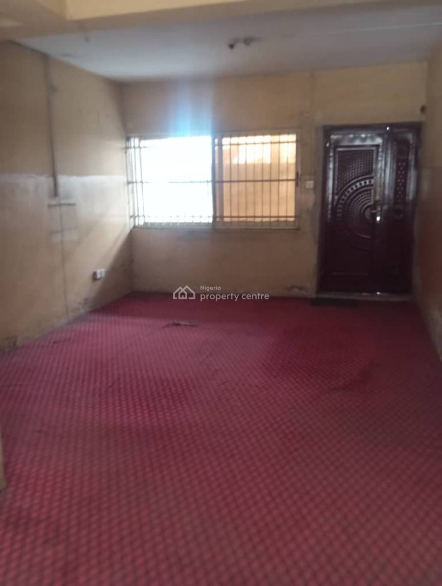 Renovated 2 Bedroom Flat Within Good Environment, Gbagada, Lagos, Flat / Apartment for Rent