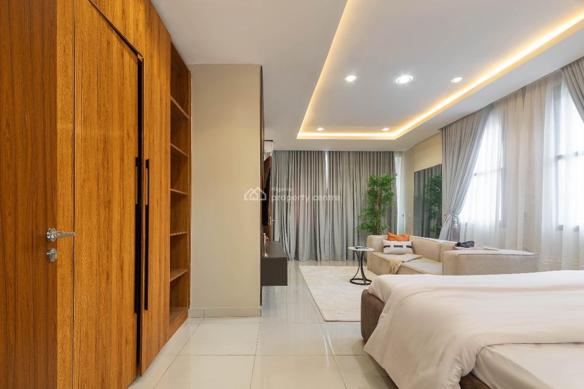 Stunning 4 Bedroom Maisonette, Lekki Phase 1, Lekki, Lagos, Flat / Apartment Short Let