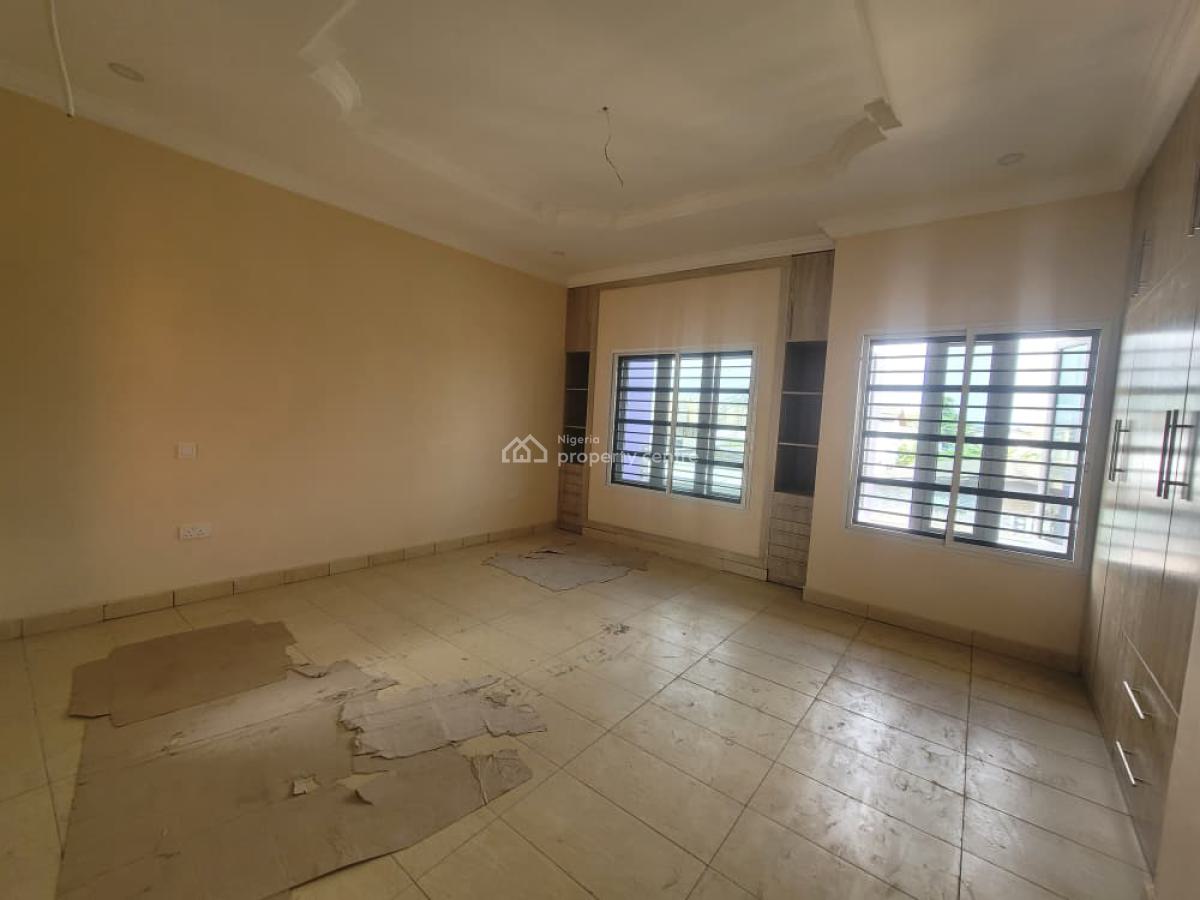 Clean 4 Bedroom Semi Detached Duplex, Adeniran Ogunsanya Street, Surulere, Lagos, Semi-detached Duplex for Rent