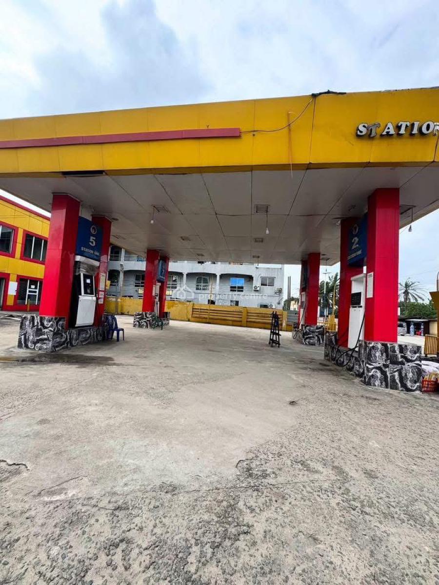 a Fully Functional 6 Pumps Filling Station, Obi Wali Road, Rumuigbo, Port Harcourt, Rivers, Filling Station for Sale