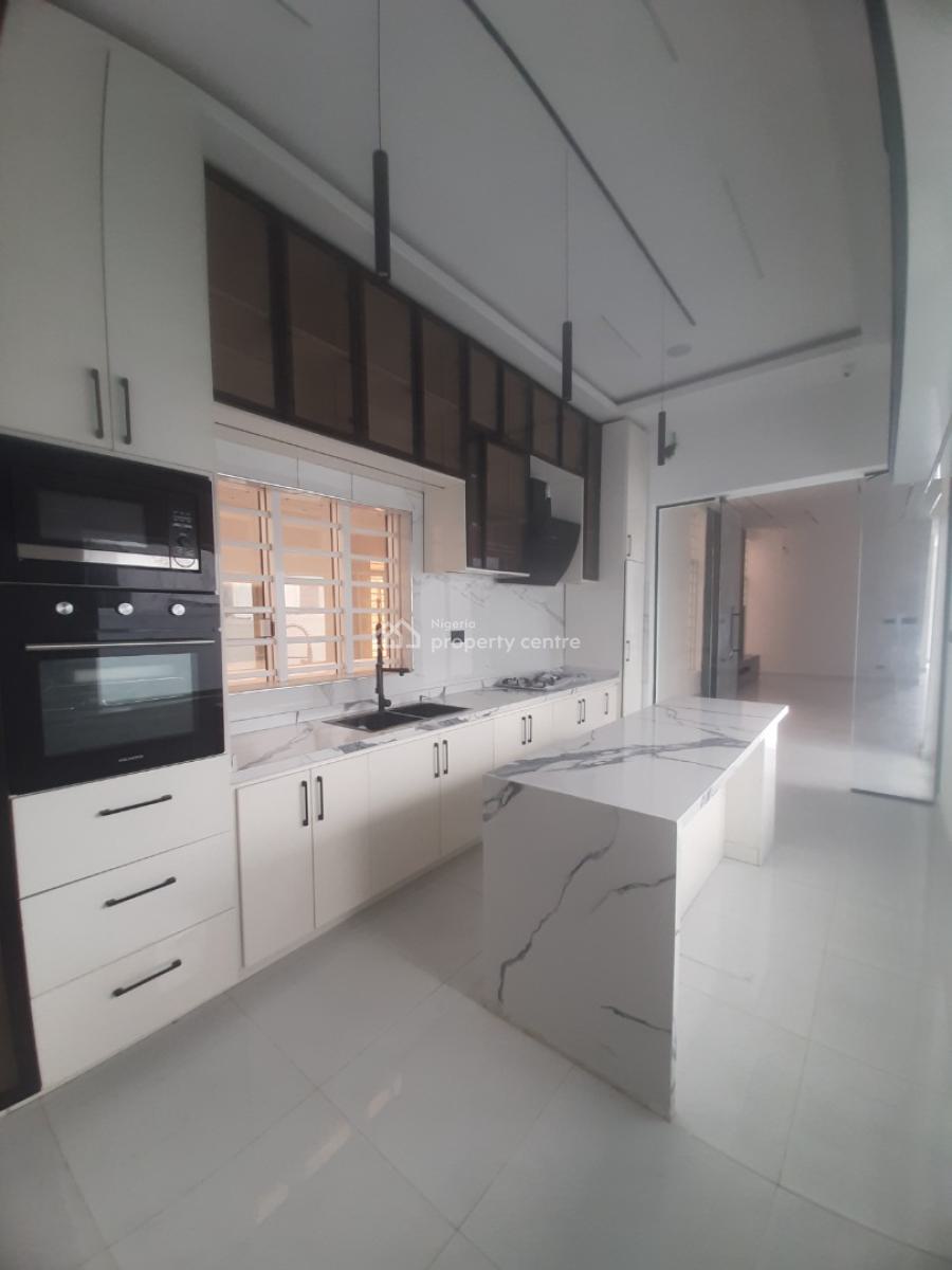 5, Before Chevron Drive 2nd Toll Gate Axis, Ologolo, Lekki, Lagos, House for Sale