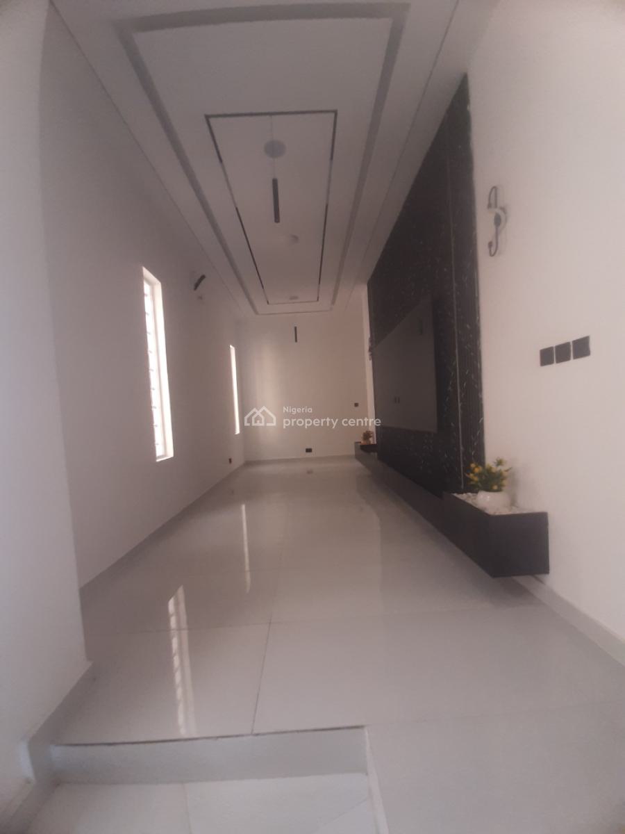 5, Before Chevron Drive 2nd Toll Gate Axis, Ologolo, Lekki, Lagos, House for Sale