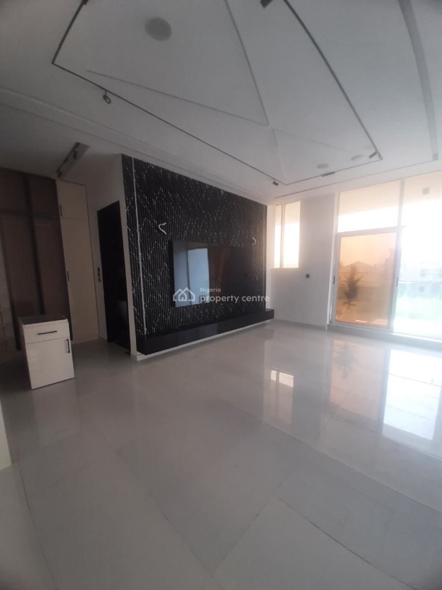 5, Before Chevron Drive 2nd Toll Gate Axis, Ologolo, Lekki, Lagos, House for Sale