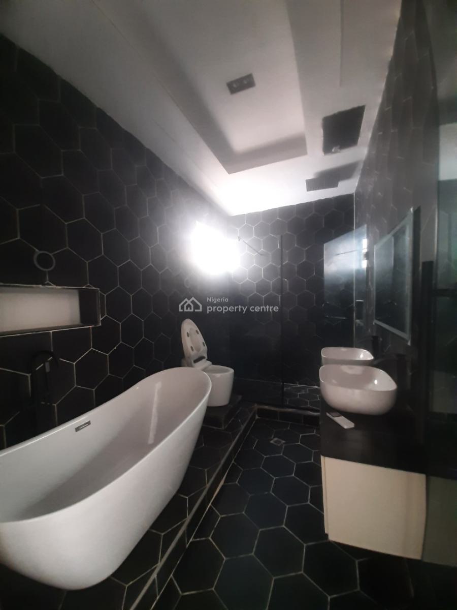 5, Before Chevron Drive 2nd Toll Gate Axis, Ologolo, Lekki, Lagos, House for Sale